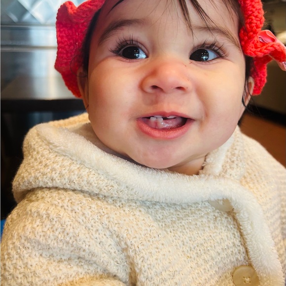 Meet your Posher, Fatima - Picture 3 of 4